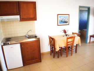 Areti Aparthotel - Áptera - 1