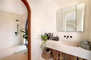 Casa Tamela - Elevated 1BR Mediterranean in Canggu - 4