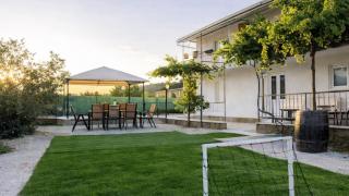 Holiday Home Dino by Villas Guide - 9