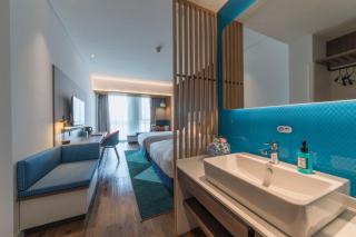 Holiday Inn Express Qingdao Chengyang Central by IHG - 8