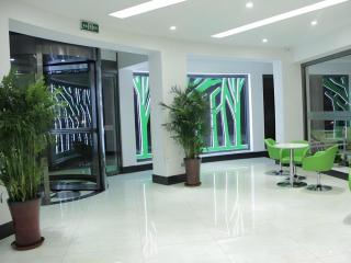 Vatica Tianjin Jinghai Bus Station Home World Plaza Hotel - 8