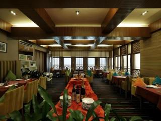 South China Laguna Hotel - 4