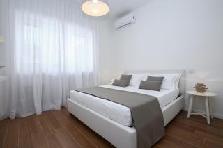 Starhost - GOLDEN APARTMENTS - Salerno - 8