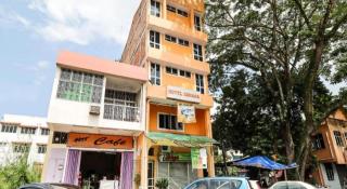 OYO 89584 Hotel Sahara Kuala Kubu Bharu - 8