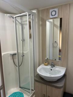 Cabin in the Woods - 5