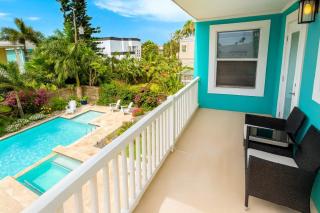 Upscale & Spacious Home Renovated Pool - 7