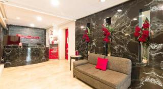 Greenbelt Makati - Vaccinated Staff - 5