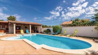 Apartment Biserka by Villas Guide - 1