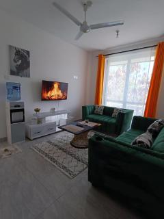 Greyline luxury Bamburi - 7