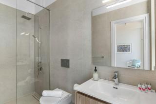 Stunning views at tranquil Villa Kolibri - 4