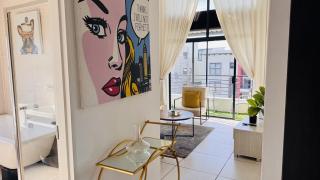 Dainfern Luxury Penthouse - 0