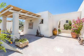 Tia Maria Country Inn - 6