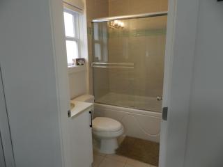 Fabulous Modern Laneway House - 4