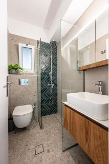 Warmth & Charm Island Style - 8