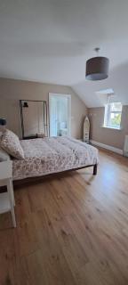 Country Retreat at Winnie's Lodge, Kells - 3