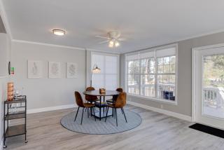 Tall Timbers Waterfront Oasis 3Br 2 Bath Retreat - 8