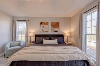 Tall Timbers Waterfront Oasis 3Br 2 Bath Retreat - 2