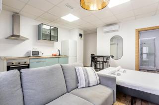 GuestReady - Modern loft studio in Valencia - 8