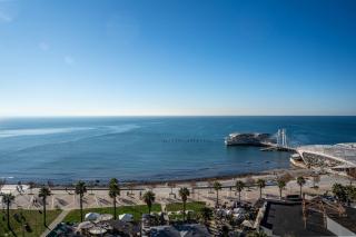 Luxury Apartment With Jacuzzi - 7