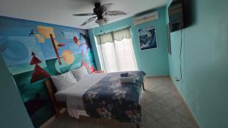 Paradise single room with balcony& pool - 4