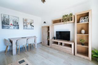 2 bedroom apartment with terrace and views - 2