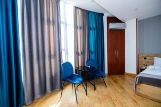 Hotel Friendly YVN - 1