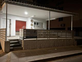 Makenzy Mermaid 2 Bedroom Apartment - 8