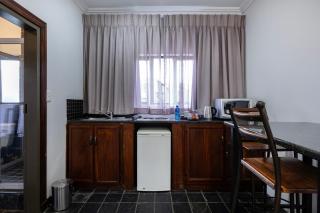 Basdenwood Hotel - 5