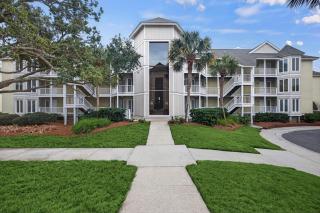 PC202E: 202E Port O'Call - 6