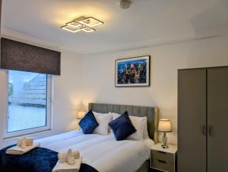 Cardiff City Centre Brand New 4 Bedroom House for Contractors and Family - 7