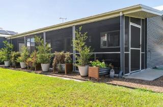 Coastal Calm on the Fraser Coast - 7