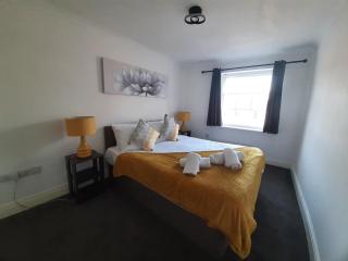 Exceptional 2 bedroom Flat in the Heart of Reading - 1