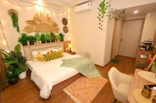 Sunleaf Studio Pari Chawk Expo Mart - 1