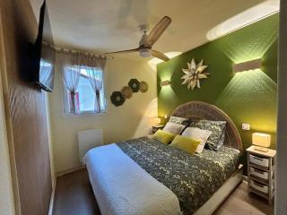 Le Trésor du Lac - Casteljaloux - Lac de Clarens - Appartement - Piscine - Parking - WIFI - Accès privée Plage - Golf - Casino - Terra Aventura - So Vélo - 5