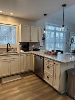 Heart of Arrowhead Lake STR 21334 two night minimum - 8