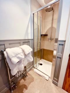 Carlton Guest Suites - Weymouth - 5