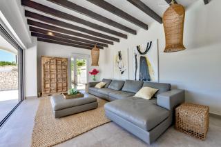 EL TORO - By Almarina Villas - 8