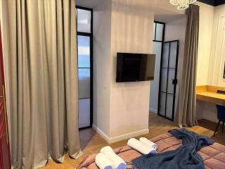 Two Bedroom Apartment Asatiani - 5