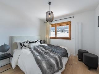 Neuf 3P avec parking et services inclus à Megève - FR-1-569-70 - 6