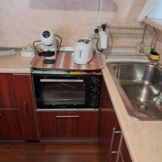 Самостоятелна къща за гости Трояна - 2