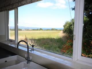 Sparrows Nest sweeping views of Penzance bay - 6