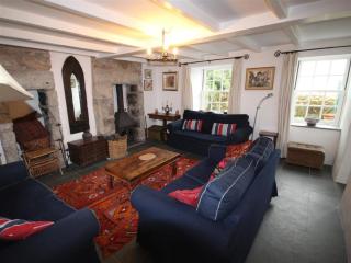 Sparrows Nest sweeping views of Penzance bay - 1