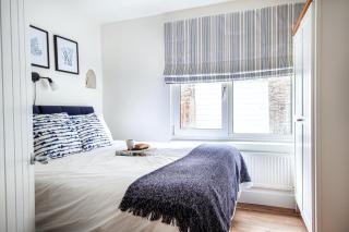 The Courtyard Kingsand small walk to the beach - 6