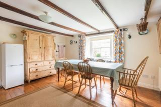 Mill House Fowey set in a creekside hamlet - 3