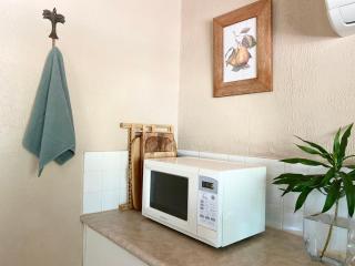 Jungle Hut - RARE absolute beachfront! - 2