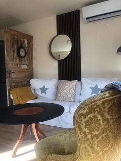 Nature Escape with Workspace Tiny House for Two - 8