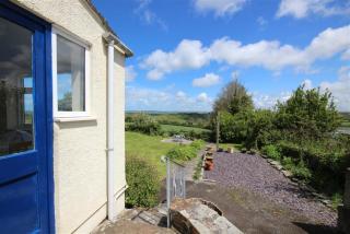 Daffy Down Dilly Wadebridge countryside views - 4