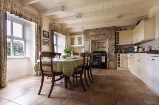 The Quillet cliff paths and coves close by. - 6