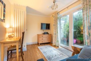 The Bowshot Lady - 2