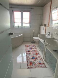 Fewo extraschön - Dachgeschoss - 4